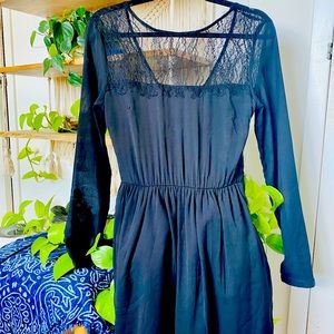 Just Reduced!👗Zara Black Lace Dress | Size Small